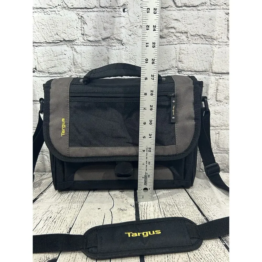 Targus Shoulder Messenger Bag Black W/Cell Pouch And 11